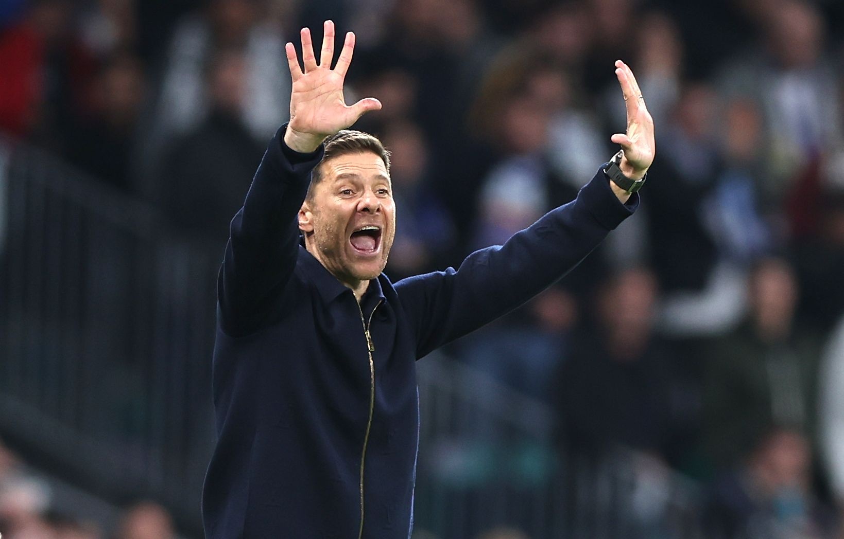 柠檬直播体育-伯纳乌不信科学！“棋子”阿隆索与皇马之间，有场注定失败的实验