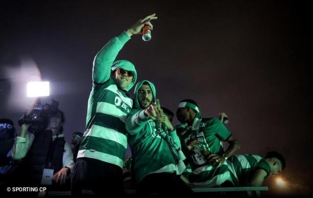 时隔3年里斯本竞技再夺葡超冠军 阿莫林的功劳！