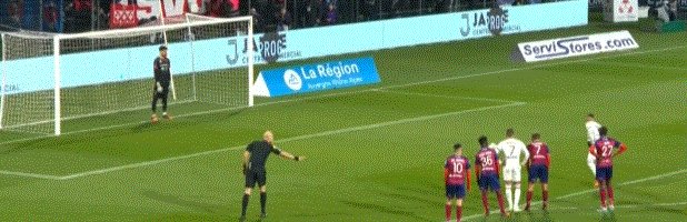 1649538946471030174.gif 柠檬直播体育-【法甲】梅西助攻戴帽 姆巴佩内马尔均3射1传6比1胜